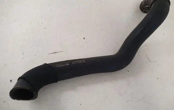 Ford Focus Engine coolant pipe/hose BV618260DC