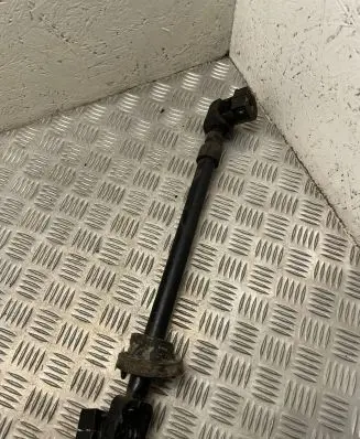 Jeep Grand Cherokee (WJ) Steering column universal joint