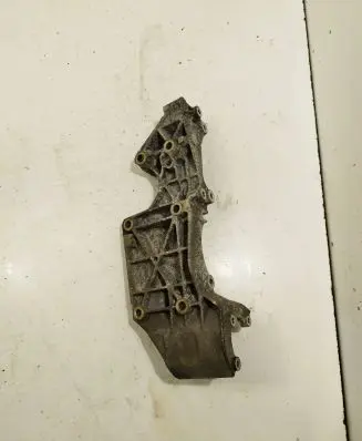 Generator/alternator bracket