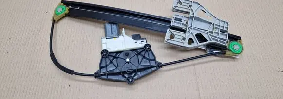 Audi A4 S4 B8 8K Rear door window regulator with motor 