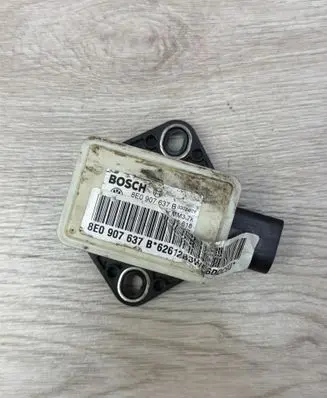 Audi A4 S4 B7 8E 8H ESP acceleration yaw rate sensor 8E0907637B 6261283