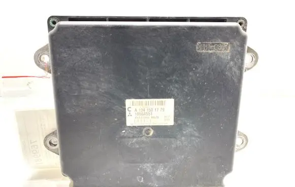 Mitsubishi Colt Engine control unit/module ECU 1860A551