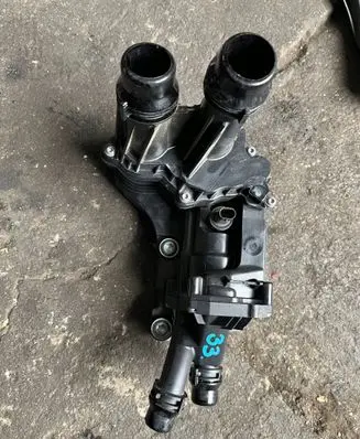 Volkswagen Arteon Thermostat/thermostat housing 05L121111Q