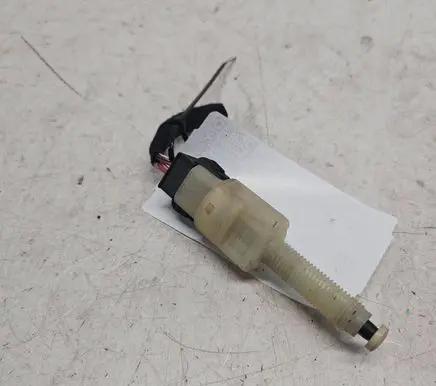 Audi A6 S6 C5 4B Brake pedal sensor switch 4A0945515A