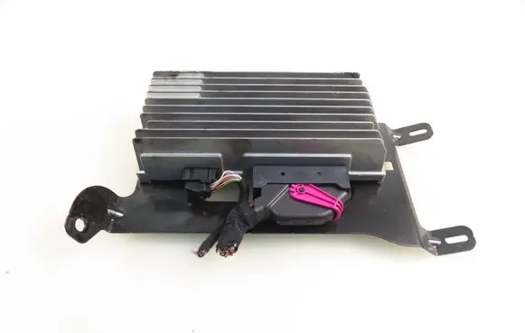 Audi A4 S4 B8 8K Sound amplifier 8T0035223AJ