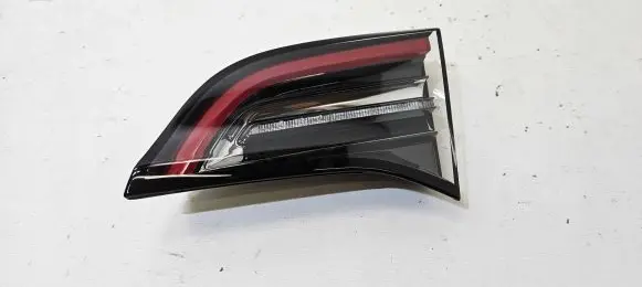 Tesla Model 3 Tailgate rear/tail lights 150208900B