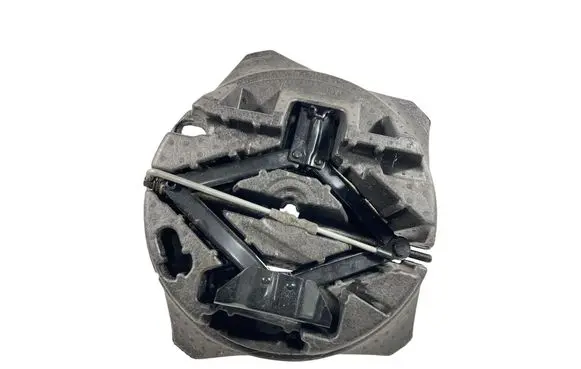 Land Rover Range Rover Sport L320 Tool set 6g9217w077 d3l5a