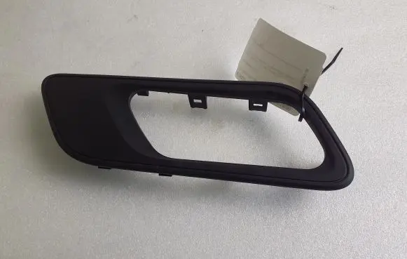 Nissan Qashqai J12 Other front door trim element 806826UA0D