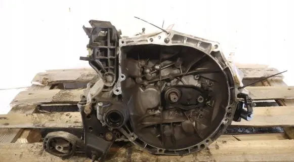 Peugeot 301 Manual 5 speed gearbox 20CR20