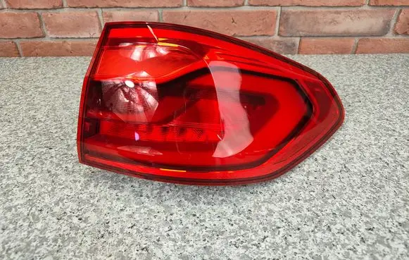 Rear/tail lights