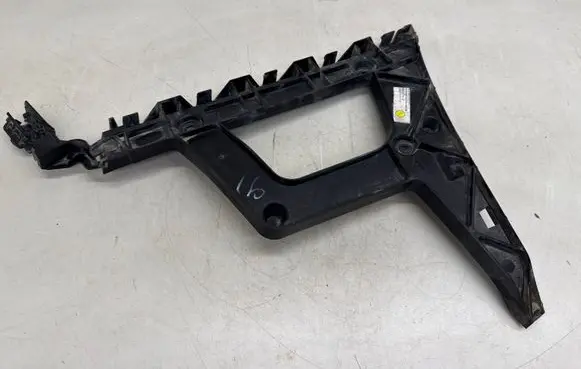 Audi A4 S4 B8 8K Rear bumper mounting bracket 8K9807454B