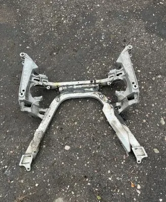 BMW 7 E65 E66 Front subframe 6752293