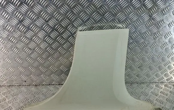 Volvo XC90 (B) pillar trim (bottom) 31363586
