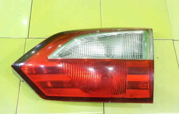 Ford Grand C-MAX Rear/tail lights 17AB197