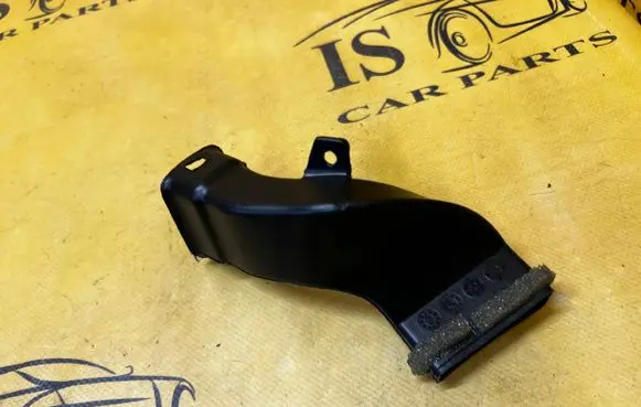 Ford Bronco Cabin air duct channel M2DB-S018C16-AB M2DBS018C16AB