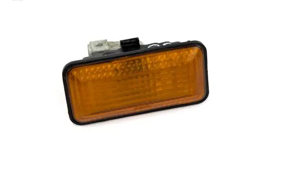 Volkswagen PASSAT B3 Front fender indicator light 1H0949117A