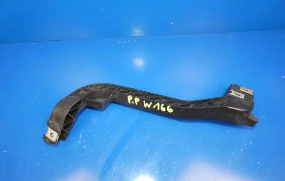 Mercedes-Benz ML AMG W166 Radiator support slam panel bracket A1666263731 REV104 16929236
