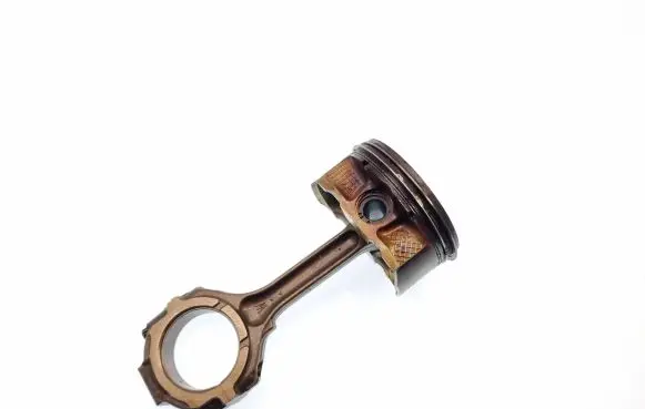 Piston with connecting rod