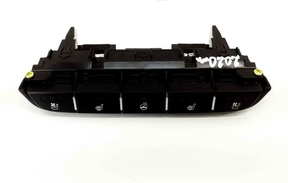 KIA Ceed Seat heating switch 93315J7030