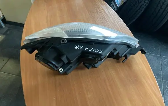 Volkswagen Golf Plus Headlight/headlamp