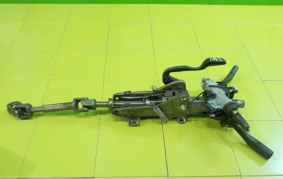 Volkswagen Scirocco Steering wheel axle set 1K2419502BB