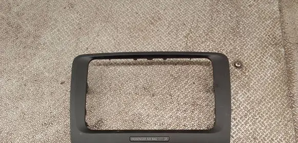 Skoda Superb B6 (3T) Radio/GPS head unit trim 3T0858069