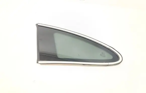 Honda CR-V Rear side window 