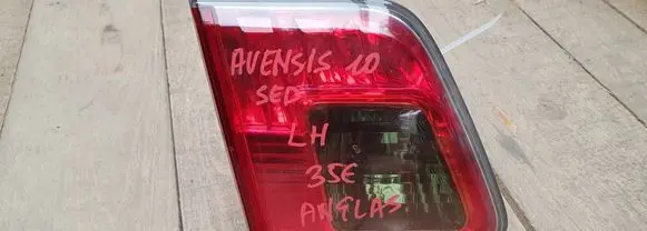 Toyota Avensis T270 Rear fog light 81590051100