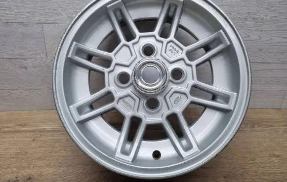 Ford Capri III R13 alloy rim 76EB1007DB