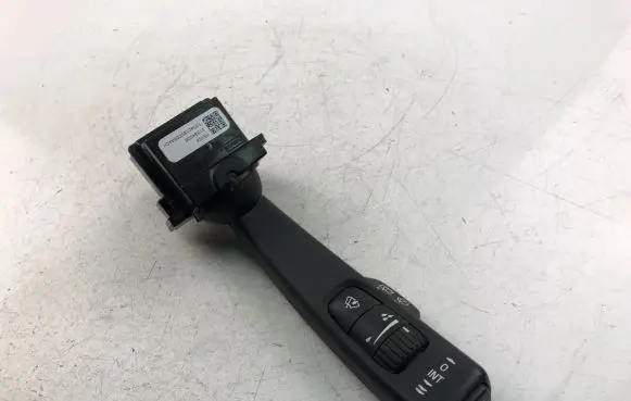 Volvo V60 Indicator stalk 31394008