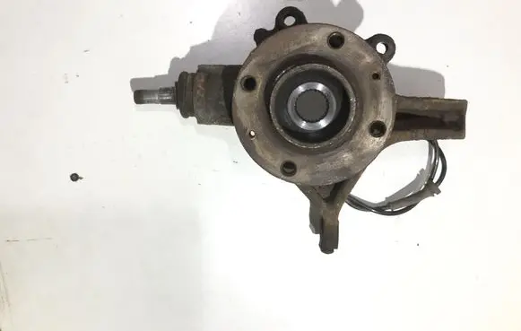 Peugeot 307 CC Front wheel hub