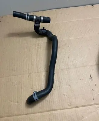 Audi A6 S6 C7 4G Engine coolant pipe/hose 4G0145920J