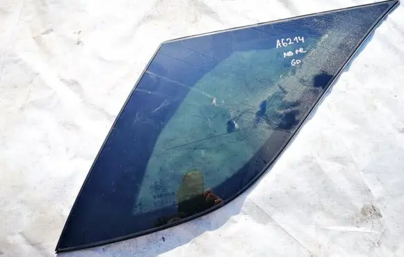 Mercedes-Benz ML W164 Rear side window