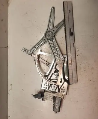 Opel Signum Front door window regulator with motor 0130822012