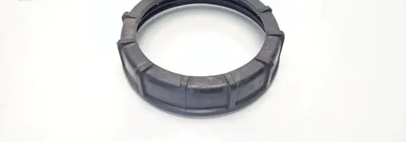 Volkswagen Transporter - Caravelle T4 In tank fuel pump screw locking ring/nut 321201375A
