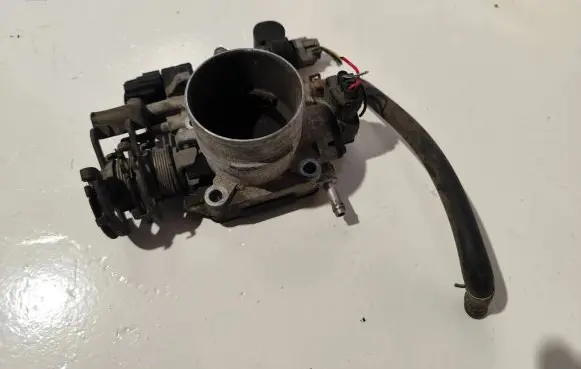 Subaru Forester SF Throttle valve 22627AA060 0798004040