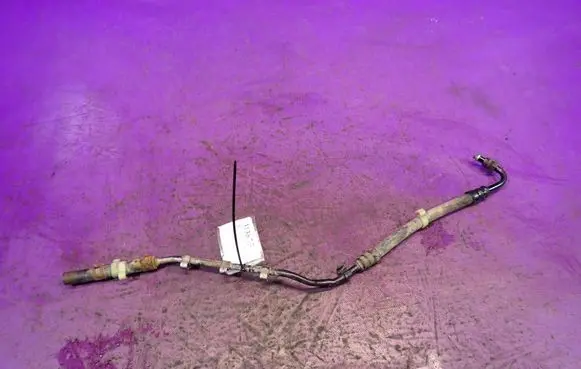 Skoda Fabia Mk1 (6Y) Power steering hose/pipe/line 