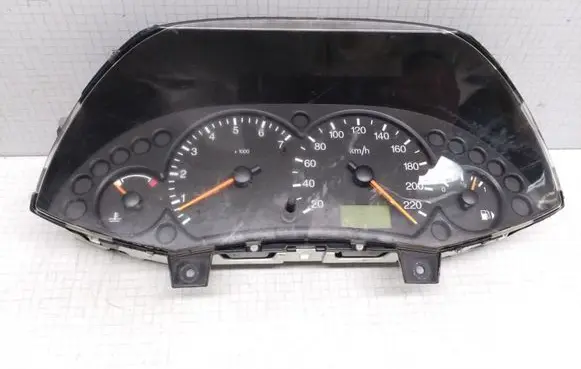 Ford Focus Speedometer (instrument cluster) 98AP10841BC 98AB10849CJ
