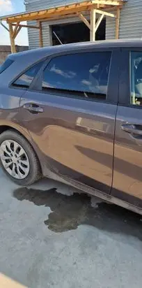 KIA Ceed Rear door