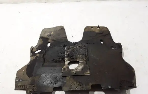 Fiat 500L Engine splash shield/under tray 51884836