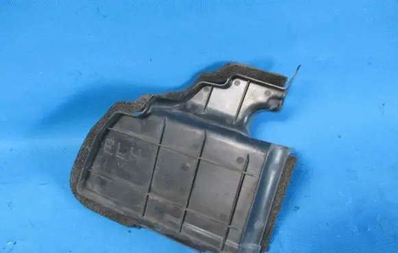 Nissan NV200 Intercooler air guide/duct channel 62821BJ90A