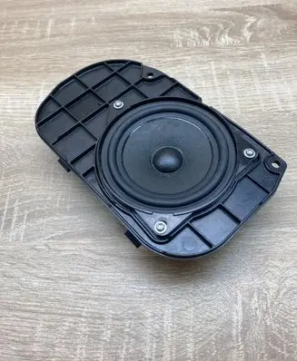 BMW 5 F10 F11 Rear door speaker 9239184 160149
