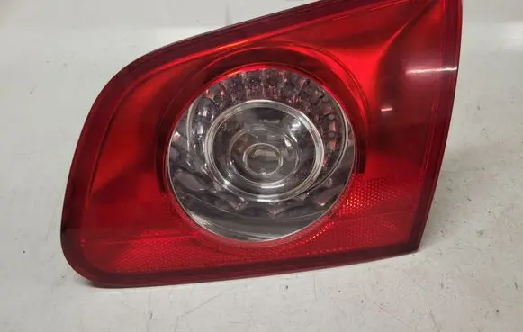 Volkswagen PASSAT B6 Tailgate rear/tail lights 272002 27448002 3C9945094A