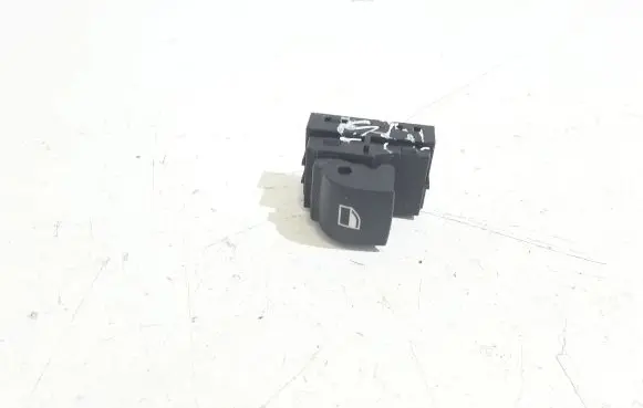 BMW 3 F30 F35 F31 Tailgate glass/window release handle 9208106