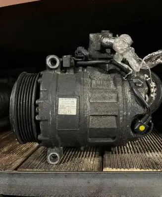 Mercedes-Benz C W203 Air conditioning (A/C) compressor (pump) A0012305611