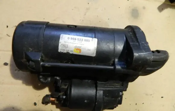 BMW 5 E60 E61 Starter motor 0986022880