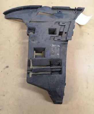 Volvo S60 Front bumper mounting bracket 09190303