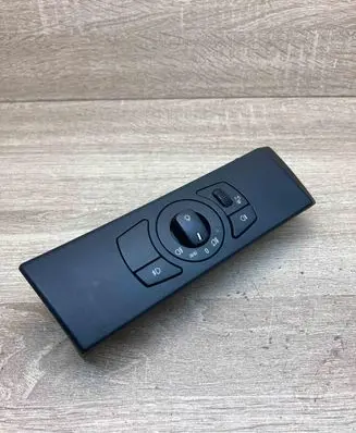 BMW 5 E60 E61 Light switch 6925287 USED