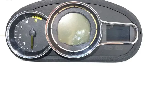 Speedometer (instrument cluster)