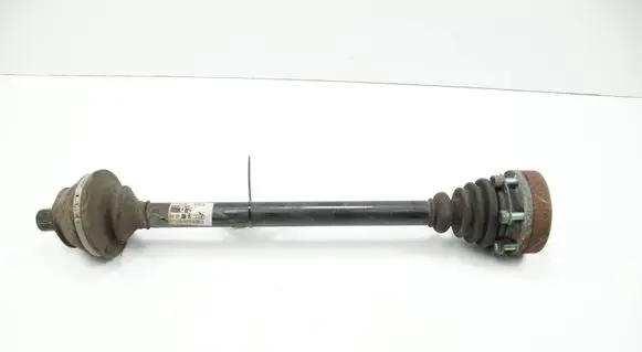 Rear driveshaft